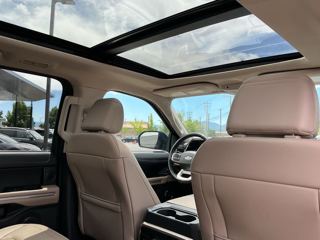 Thumbnail: 2024 Ford Expedition - 25