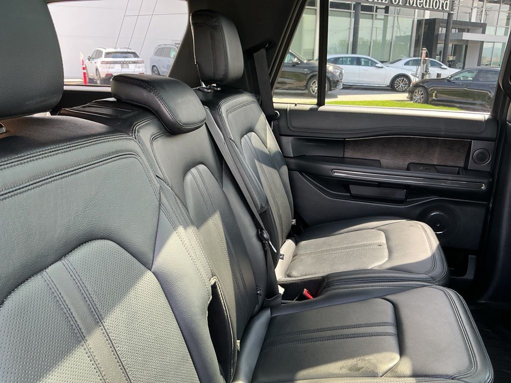 Thumbnail: 2018 Ford Expedition - 12