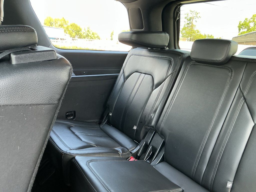 Thumbnail: 2018 Ford Expedition - 32