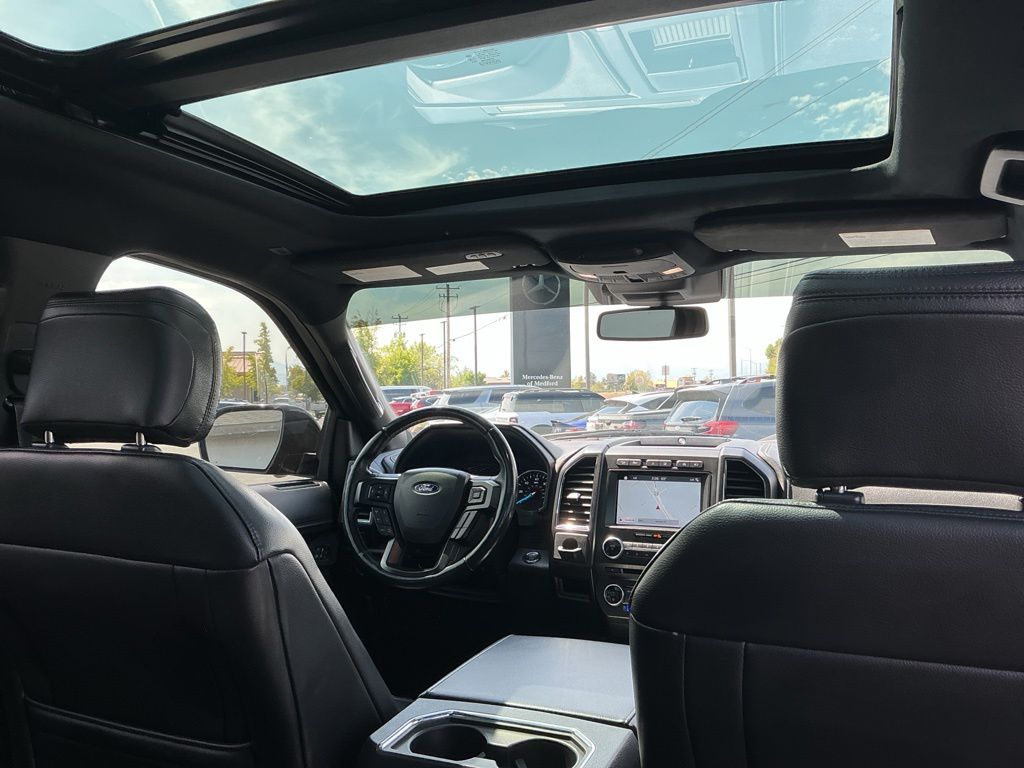 Thumbnail: 2018 Ford Expedition - 28