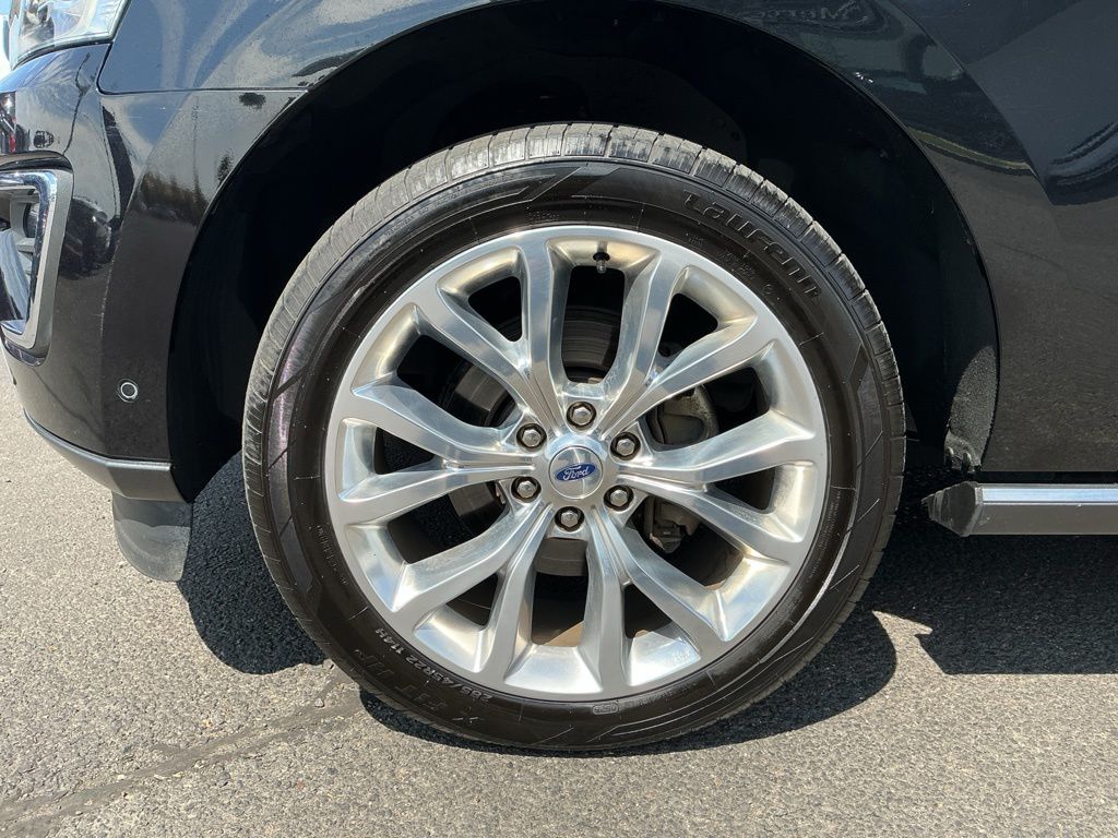 Thumbnail: 2018 Ford Expedition - 7