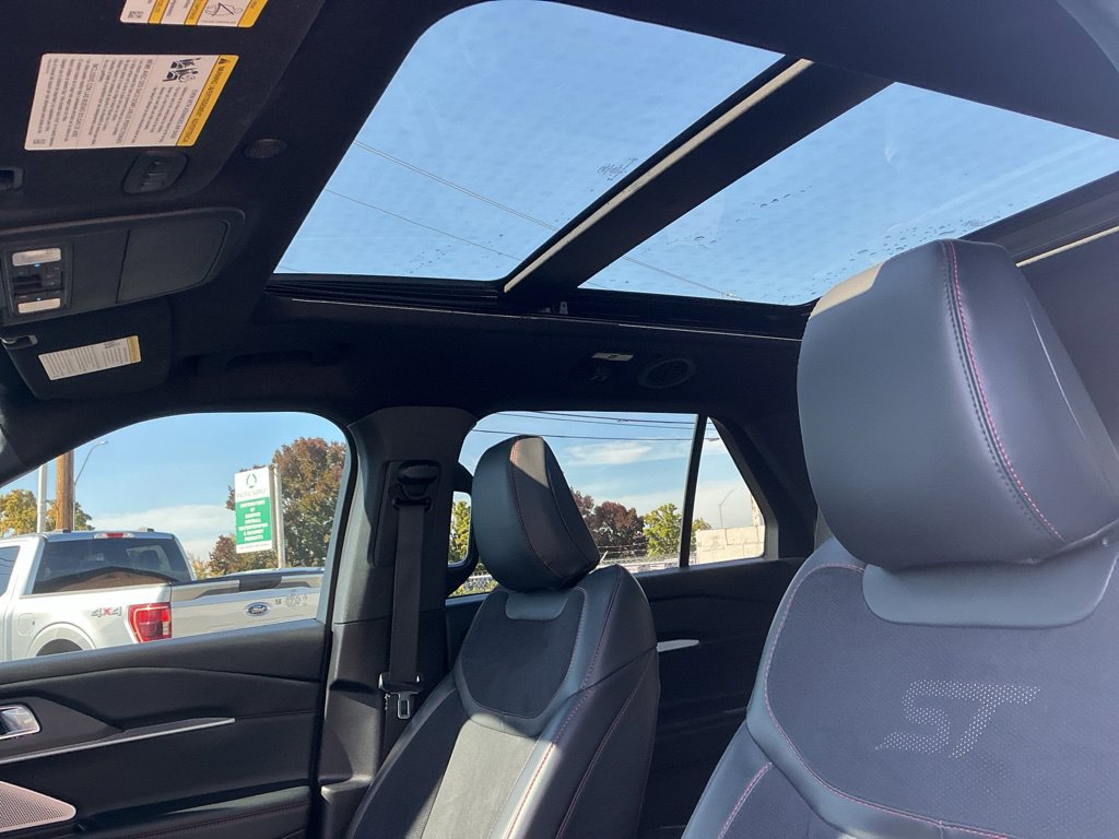 Thumbnail: 2025 Ford Explorer - 19