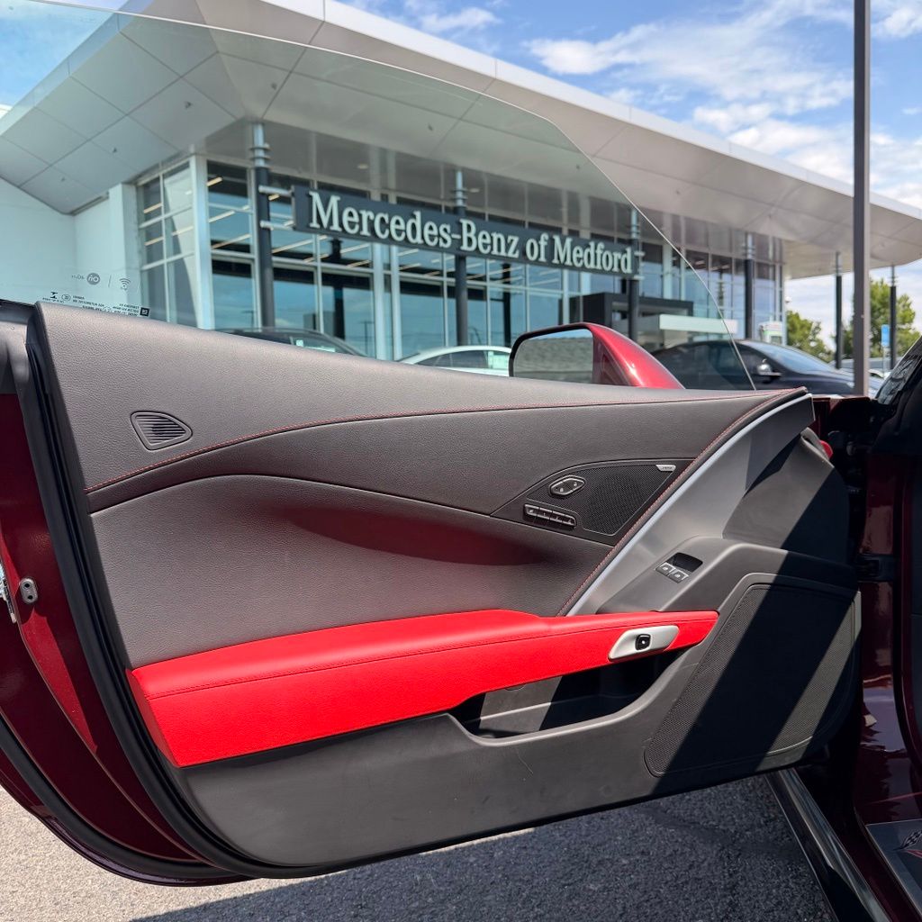 Thumbnail: 2017 Chevrolet Corvette - 25