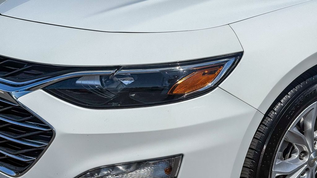 Thumbnail: 2024 Chevrolet Malibu - 16