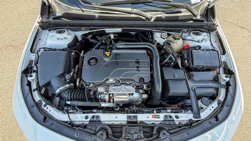 Thumbnail: 2024 Chevrolet Malibu - 7