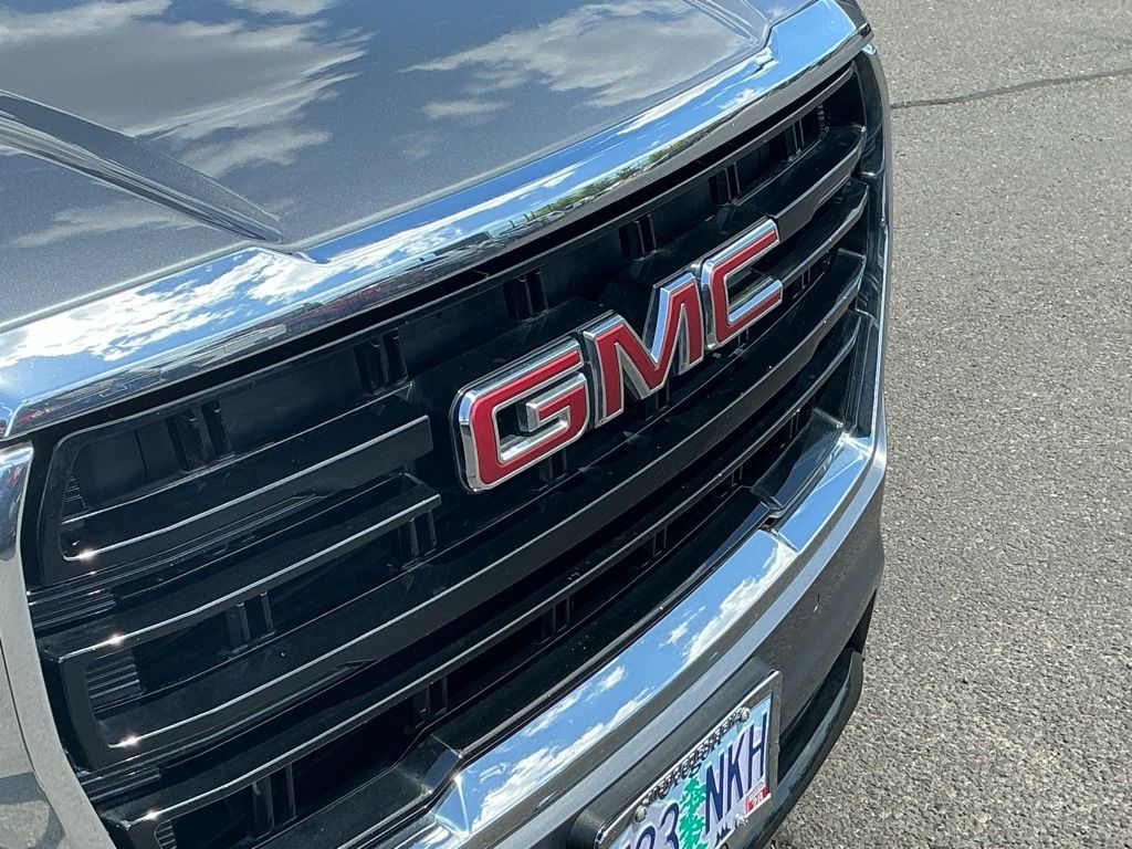 Thumbnail: 2021 GMC Yukon - 14