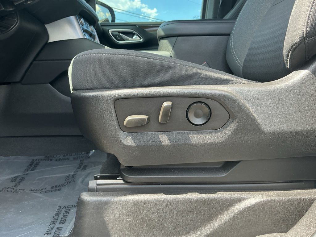 Thumbnail: 2021 GMC Yukon - 18