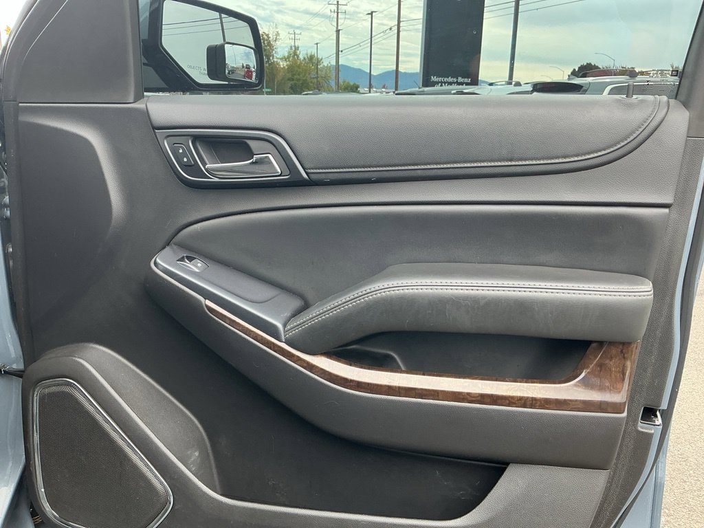 Thumbnail: 2015 Chevrolet Tahoe - 18