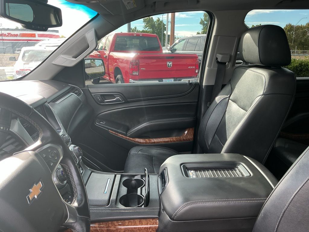 Thumbnail: 2018 Chevrolet Tahoe - 9