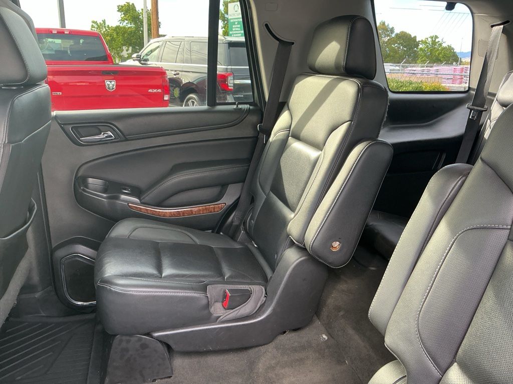 Thumbnail: 2018 Chevrolet Tahoe - 30
