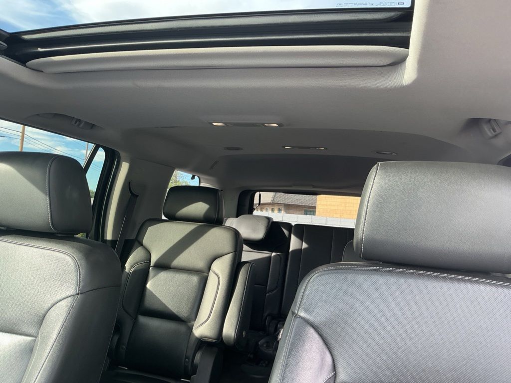 Thumbnail: 2018 Chevrolet Tahoe - 20