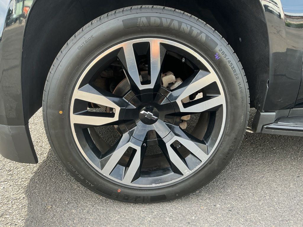 Thumbnail: 2018 Chevrolet Tahoe - 6