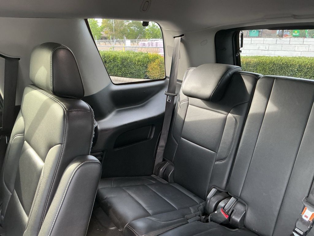 Thumbnail: 2018 Chevrolet Tahoe - 31