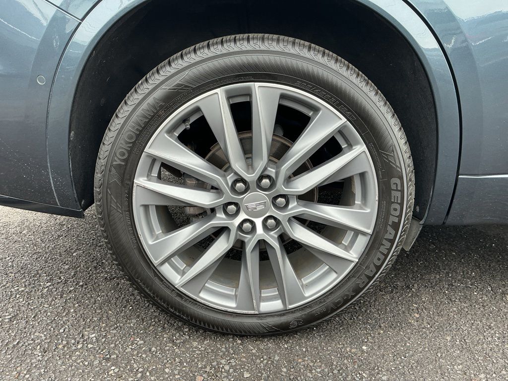 Thumbnail: 2020 Cadillac XT6 - 20