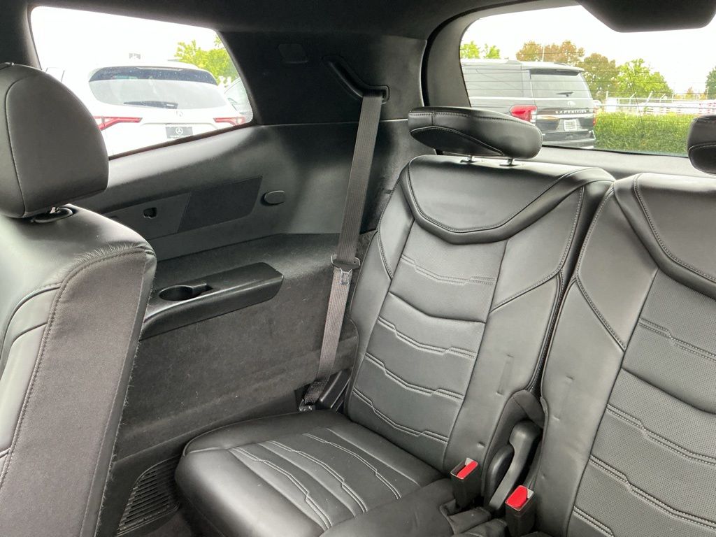 Thumbnail: 2020 Cadillac XT6 - 32