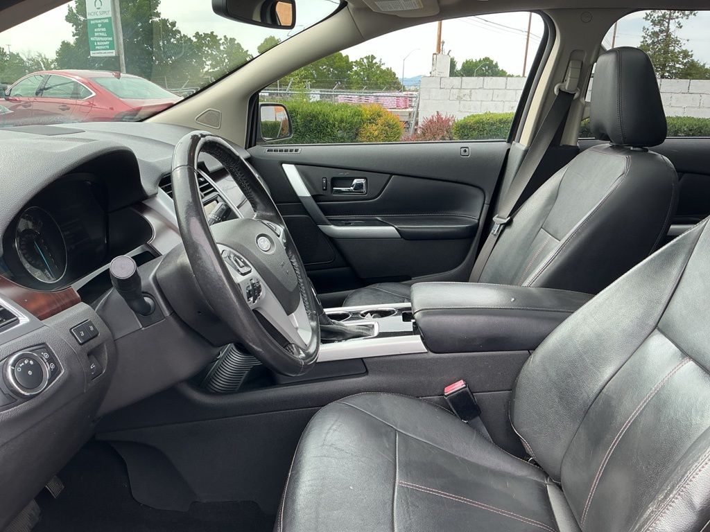 Thumbnail: 2012 Ford Edge - 10
