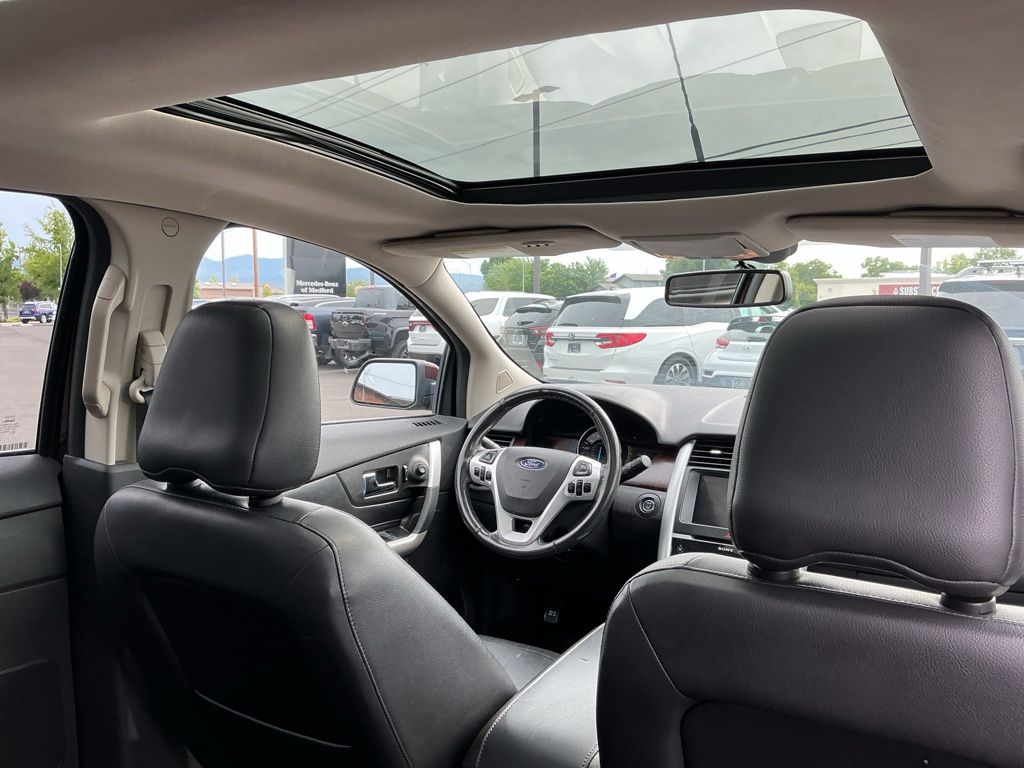 Thumbnail: 2012 Ford Edge - 6