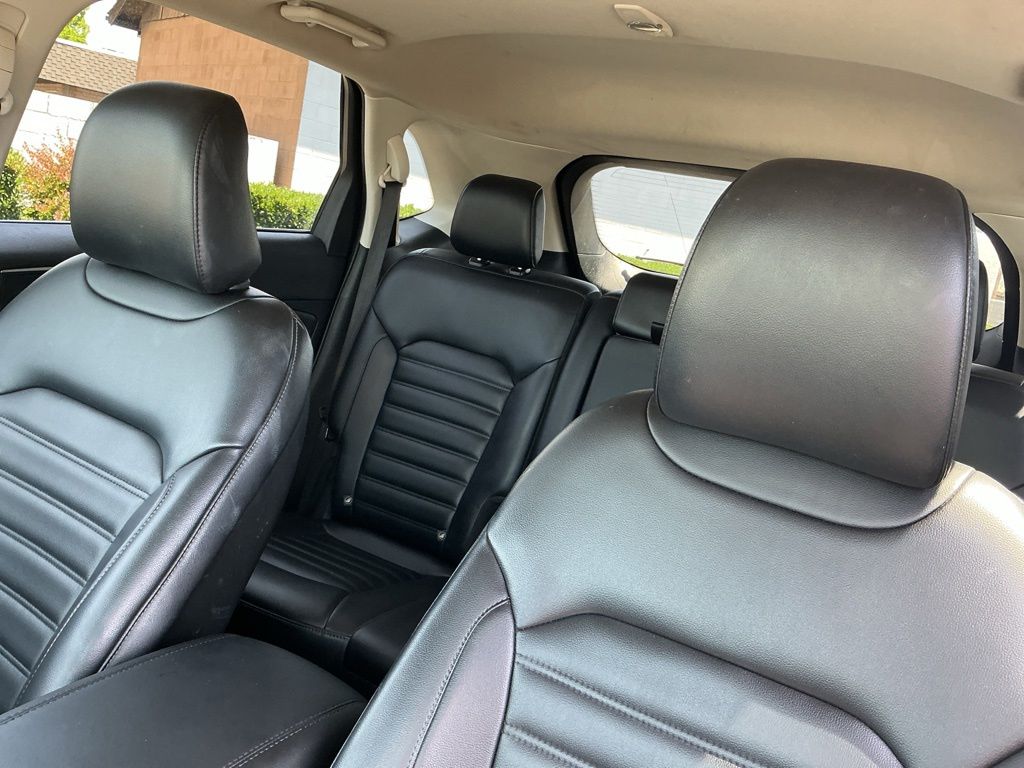 Thumbnail: 2021 Ford Edge - 12