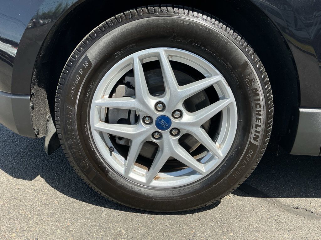 Thumbnail: 2021 Ford Edge - 7