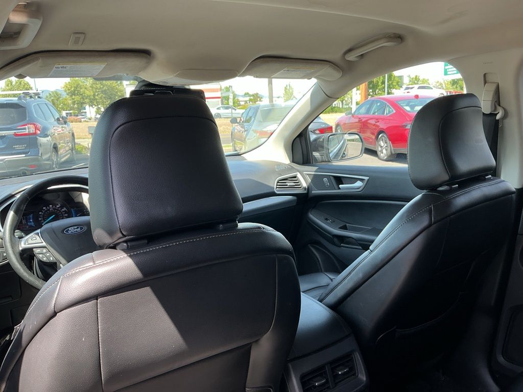 Thumbnail: 2021 Ford Edge - 28