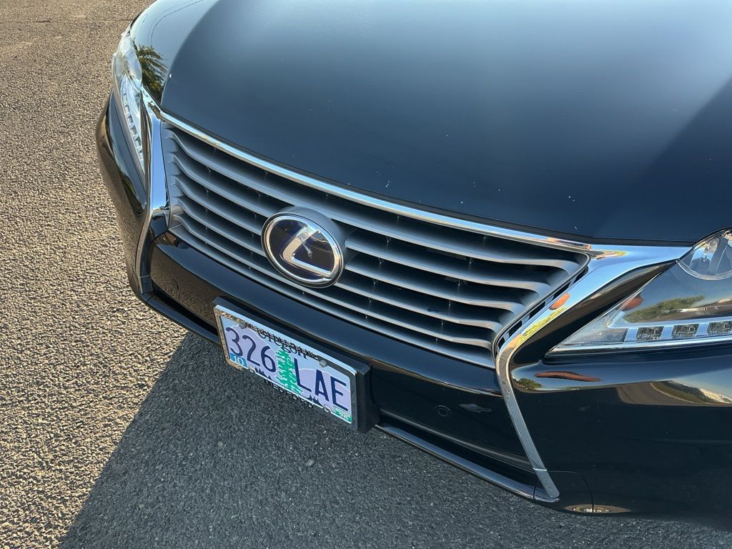 Thumbnail: 2015 Lexus RX - 7