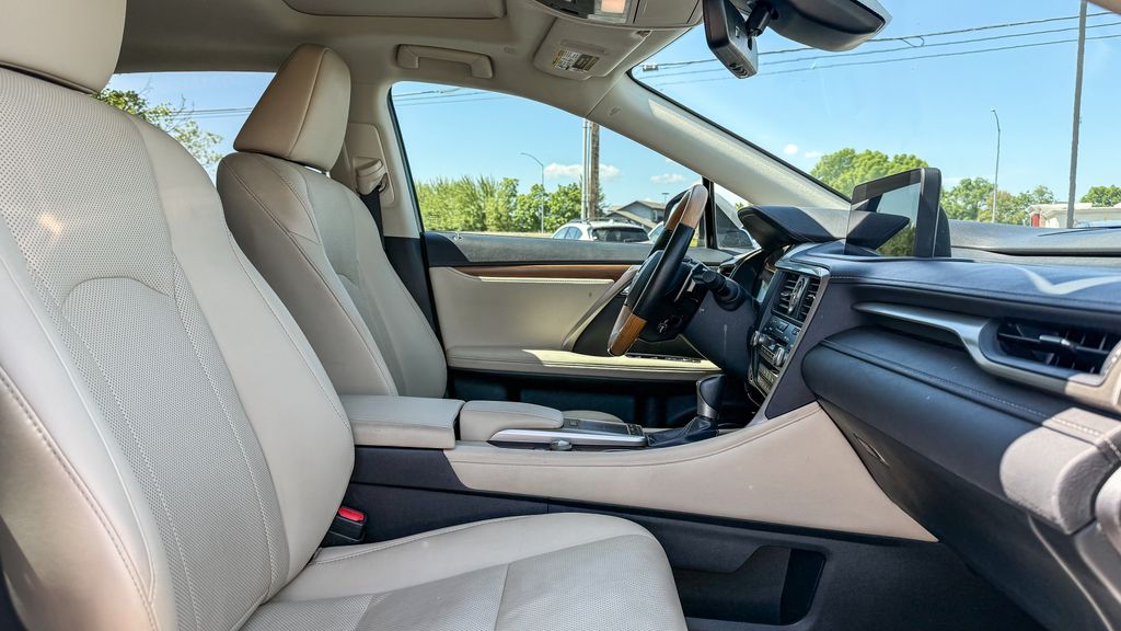Thumbnail: 2021 Lexus RX - 9