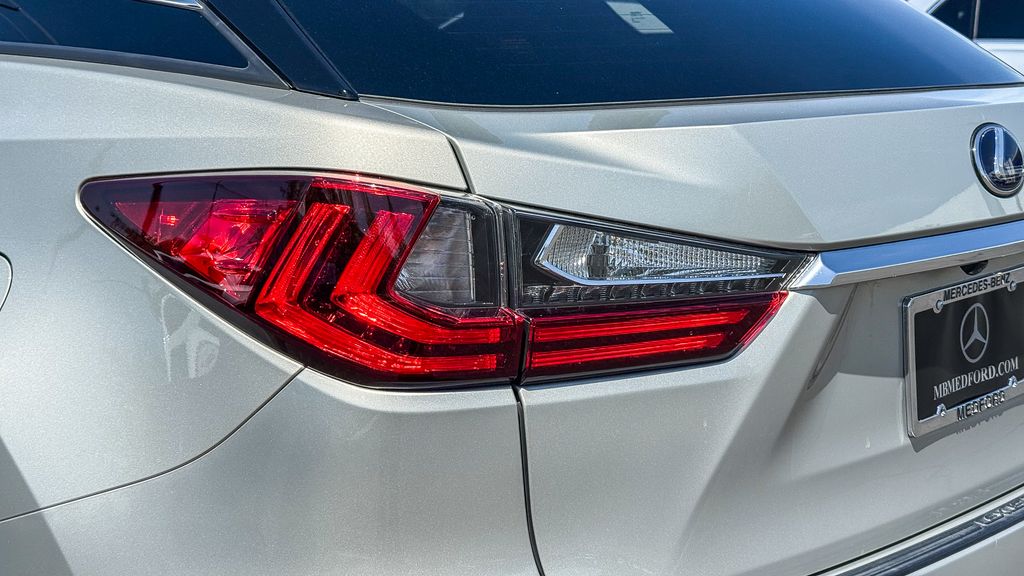 Thumbnail: 2021 Lexus RX - 20