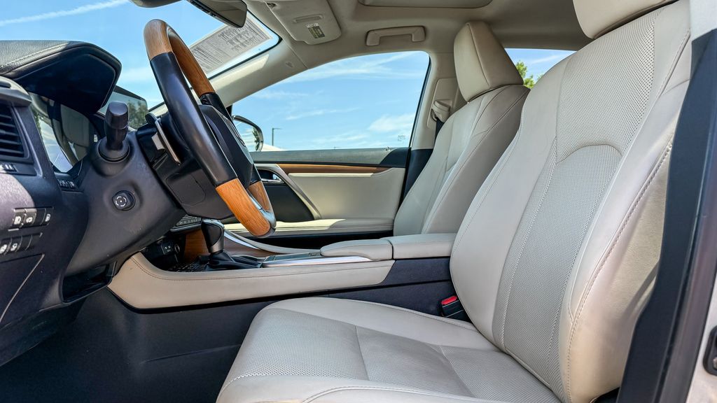 Thumbnail: 2021 Lexus RX - 10