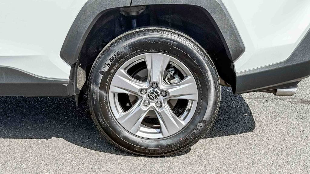 Thumbnail: 2025 Toyota RAV4 - 6