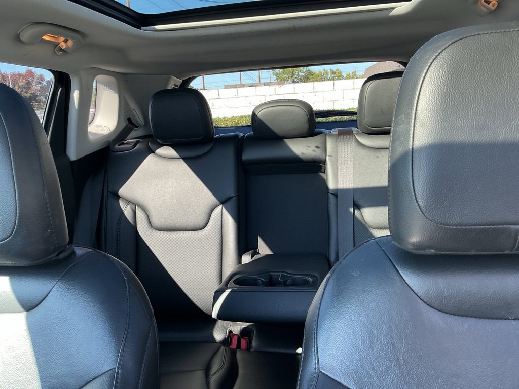 Thumbnail: 2019 Jeep Compass - 10