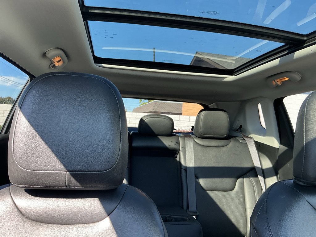 Thumbnail: 2019 Jeep Compass - 24