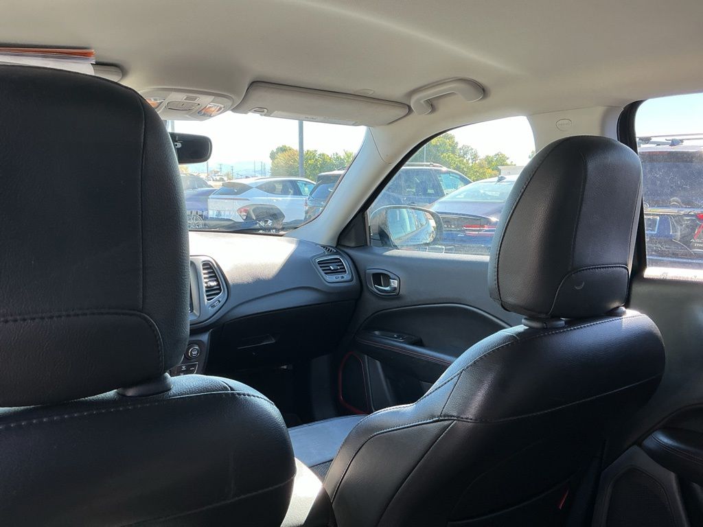 Thumbnail: 2020 Jeep Compass - 27