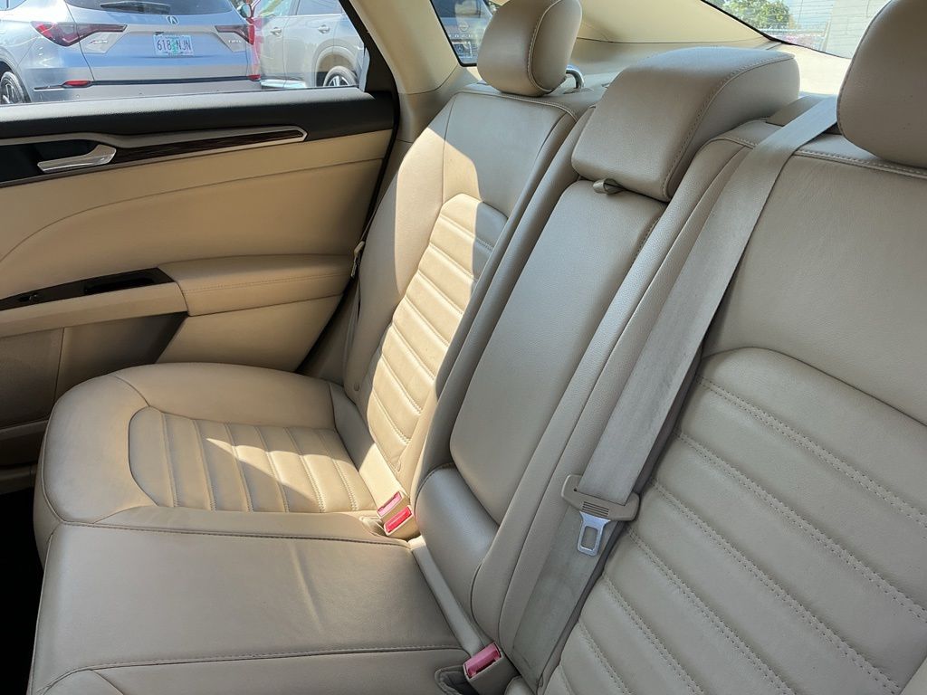 Thumbnail: 2014 Ford Fusion - 29