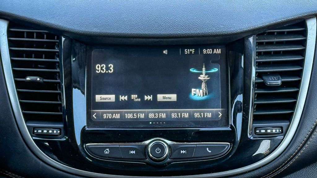 Thumbnail: 2017 Chevrolet Trax - 22