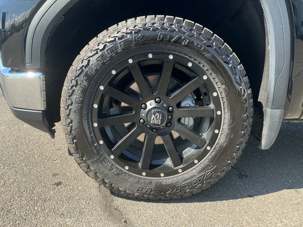 Thumbnail: 2024 GMC Sierra 1500 - 7