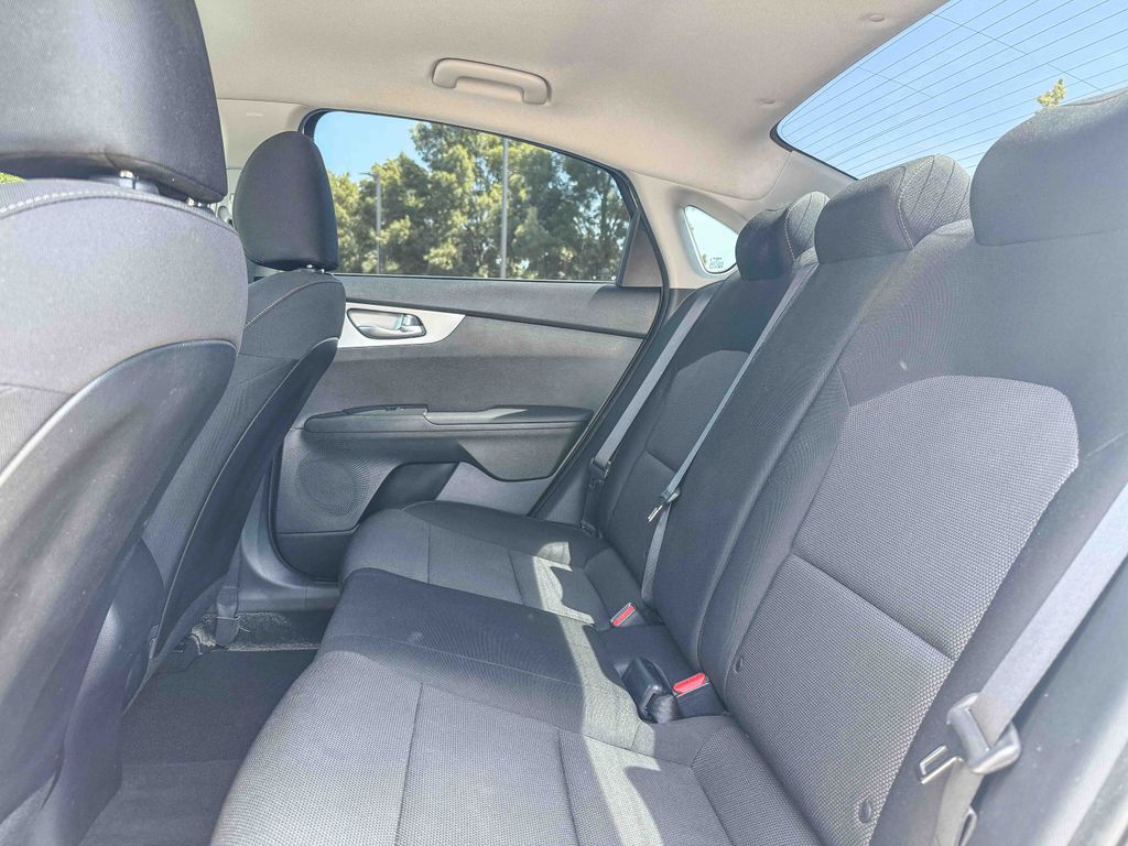 Thumbnail: 2023 Kia Forte - 11