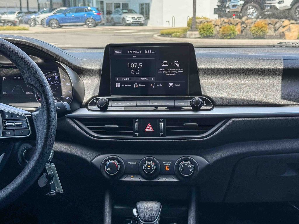 Thumbnail: 2023 Kia Forte - 12