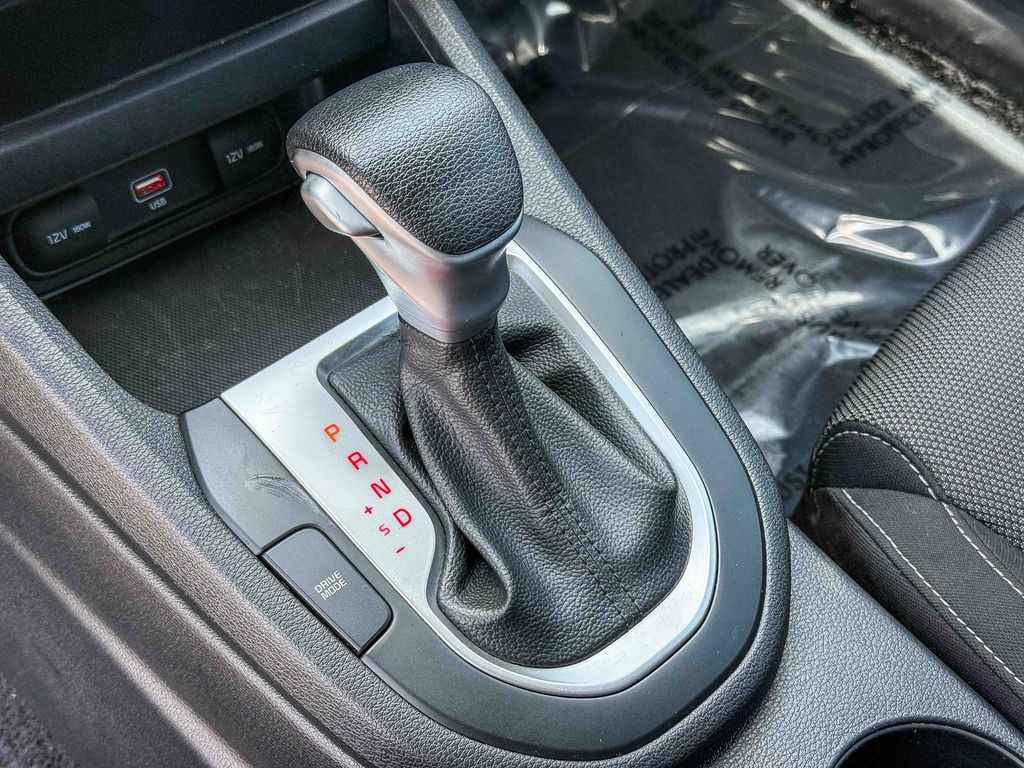 Thumbnail: 2023 Kia Forte - 13