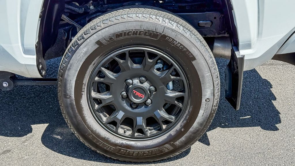 Thumbnail: 2024 Toyota Tacoma - 6