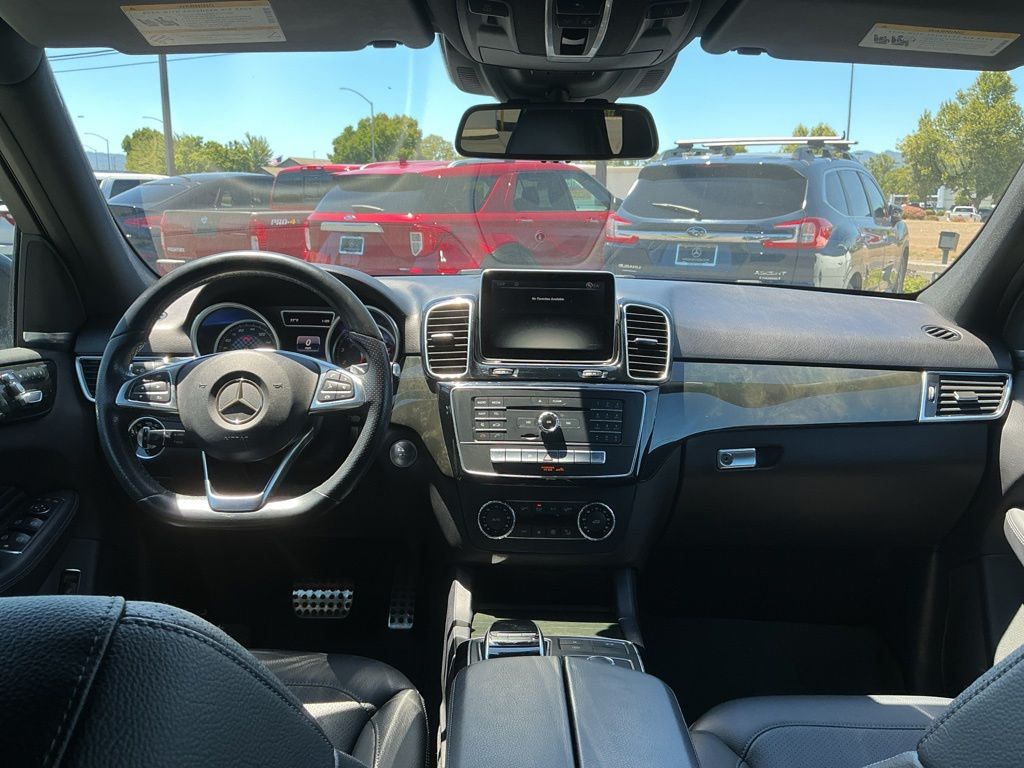 Thumbnail: 2016 Mercedes-Benz GLE - 2