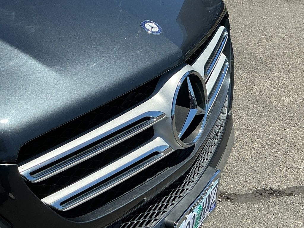 Thumbnail: 2016 Mercedes-Benz GLE - 6
