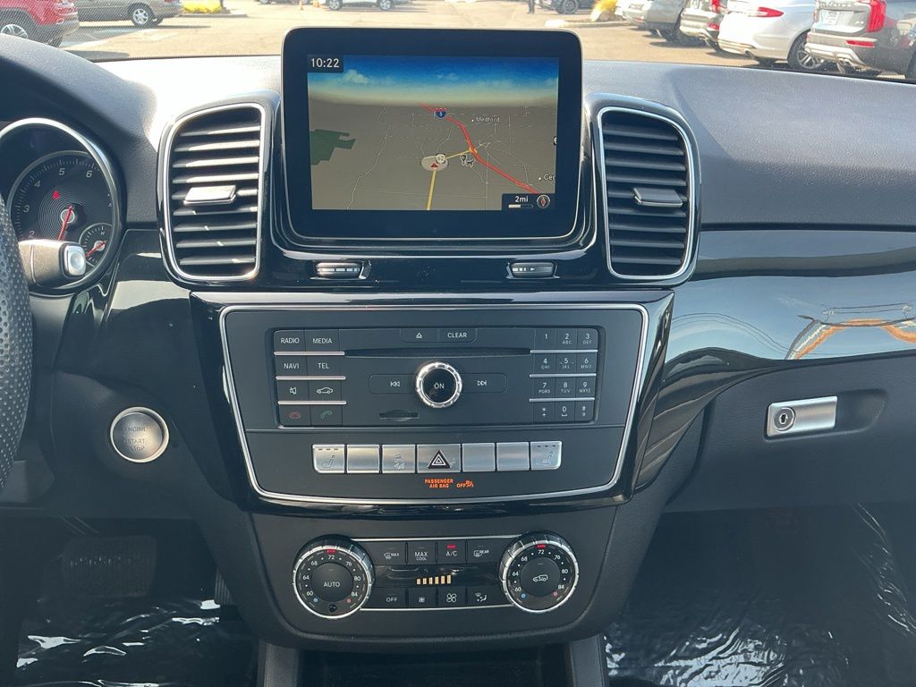 Thumbnail: 2018 Mercedes-Benz GLE - 31