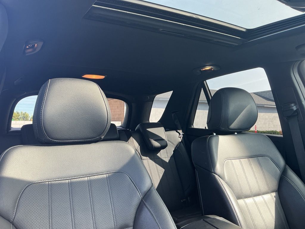 Thumbnail: 2018 Mercedes-Benz GLE - 24