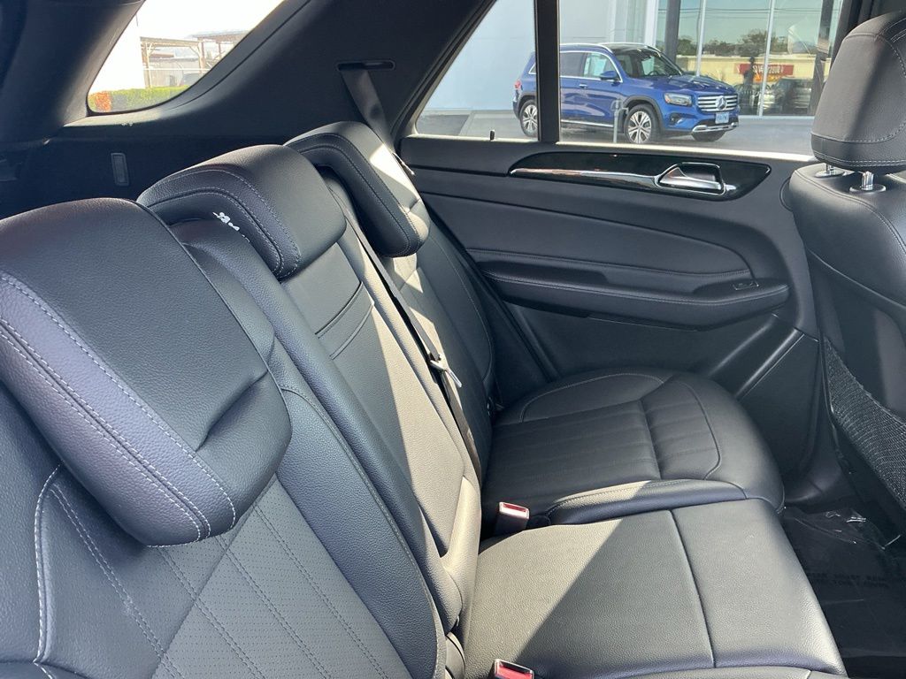 Thumbnail: 2018 Mercedes-Benz GLE - 11