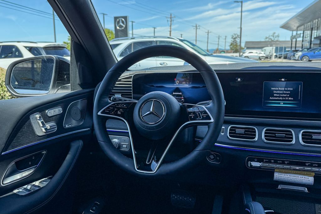 Thumbnail: 2026 Mercedes-Benz GLE - 9