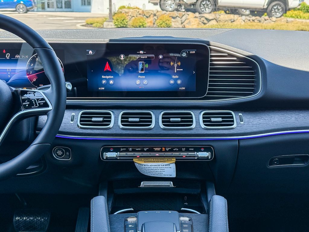 Thumbnail: 2026 Mercedes-Benz GLE - 12