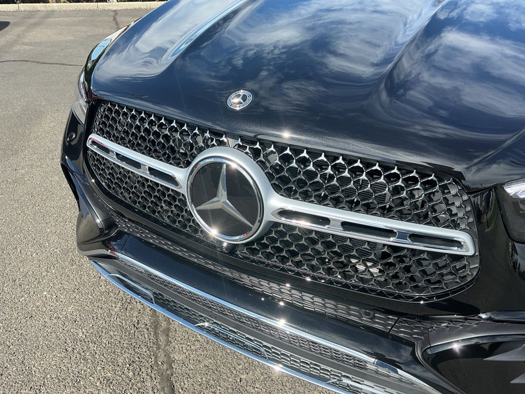 Thumbnail: 2026 Mercedes-Benz GLE - 6