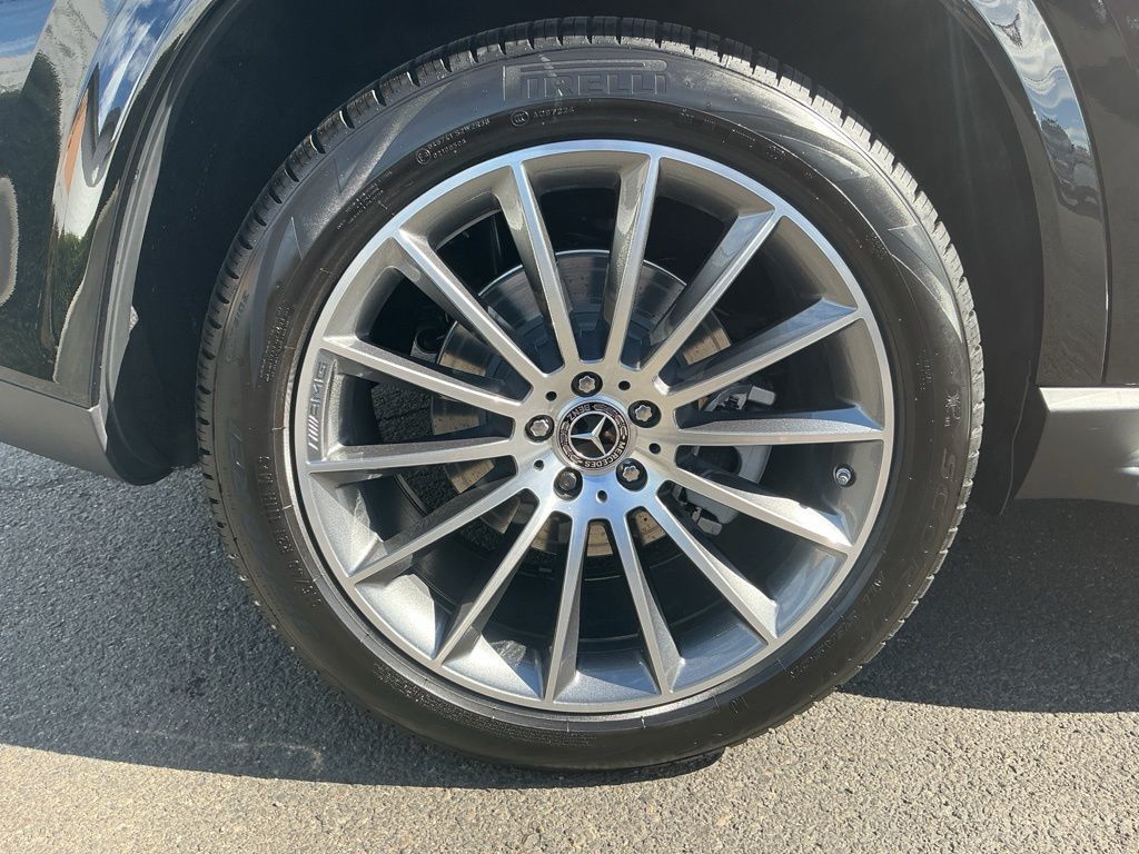 Thumbnail: 2026 Mercedes-Benz GLE - 20