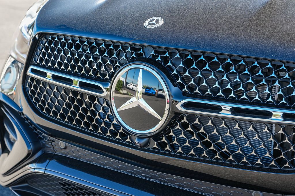 Thumbnail: 2026 Mercedes-Benz GLE - 5