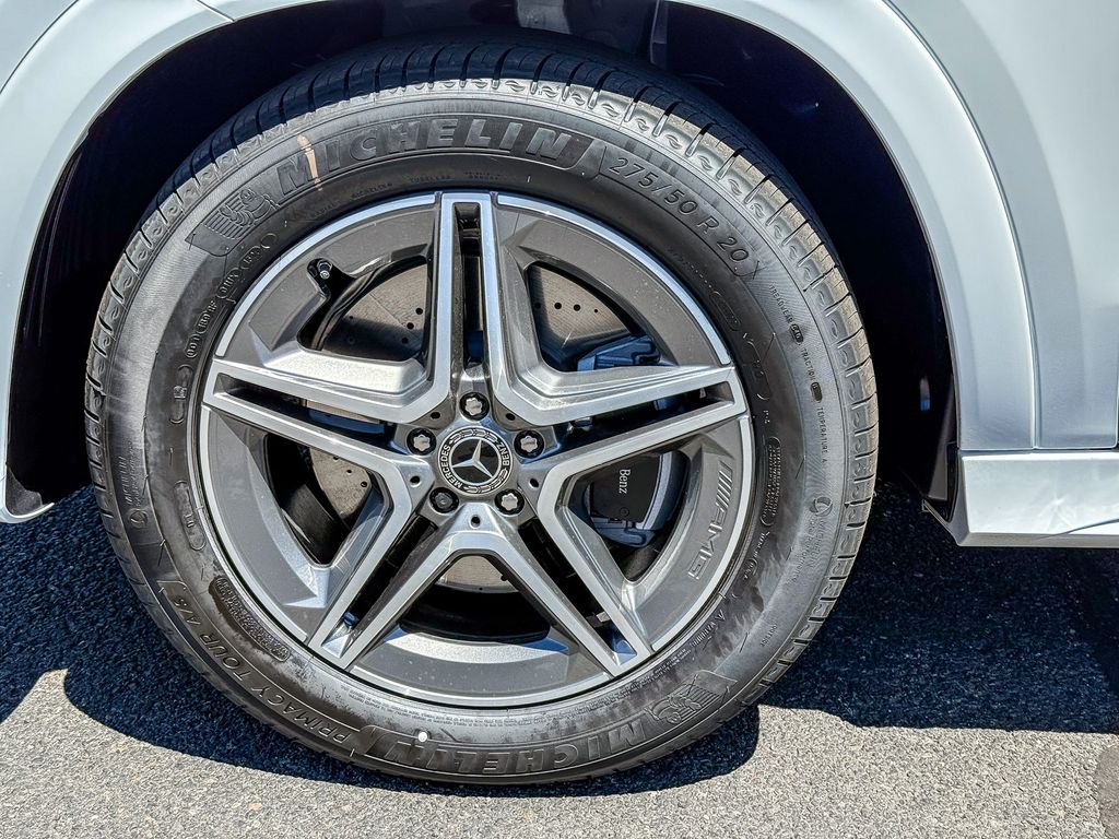 Thumbnail: 2026 Mercedes-Benz GLE - 20